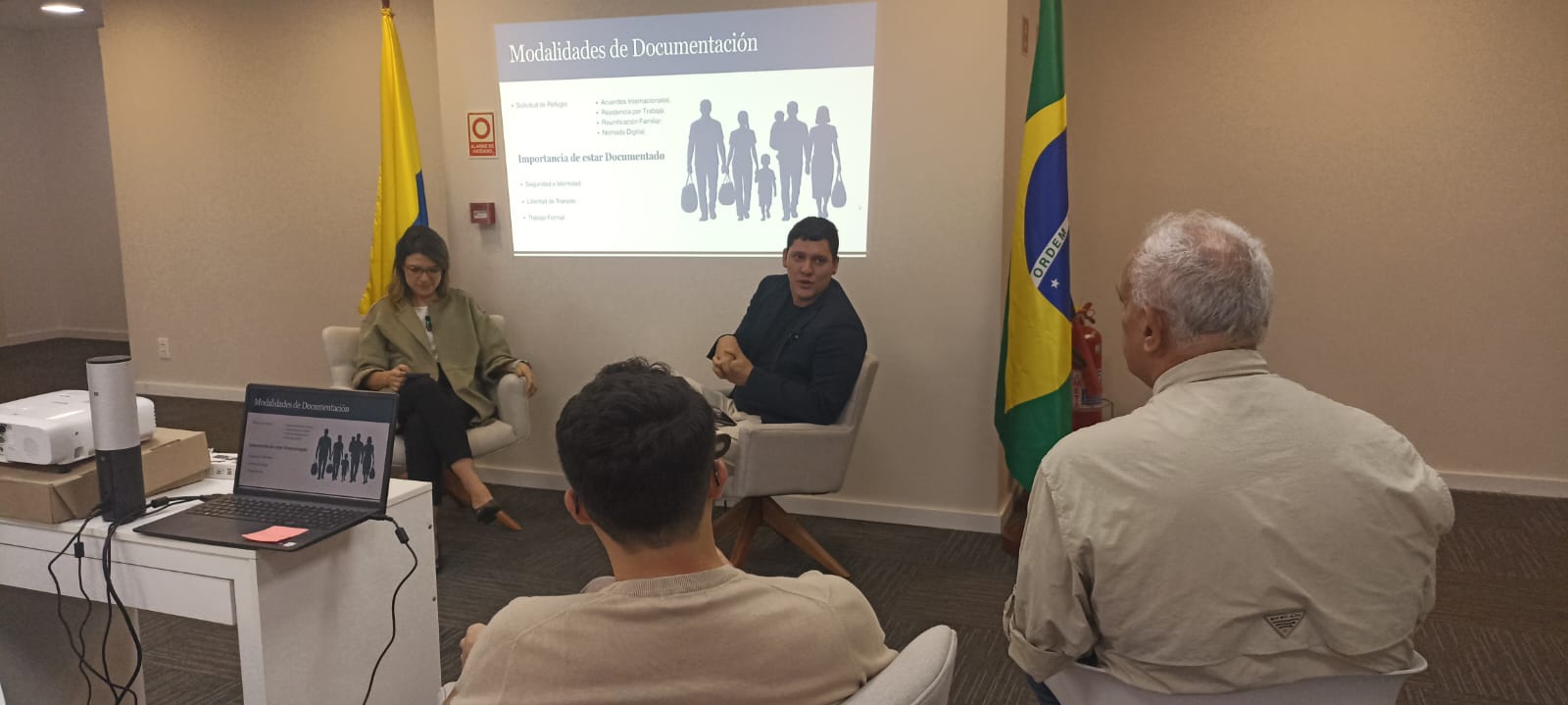 El Consulado de Colombia en Río de Janeiro orienta a la comunidad sobre regularización y trámites clave